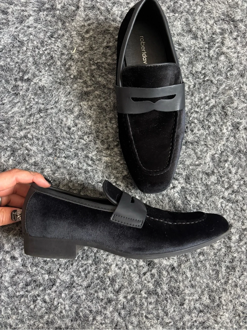 Robert David black suede loafers